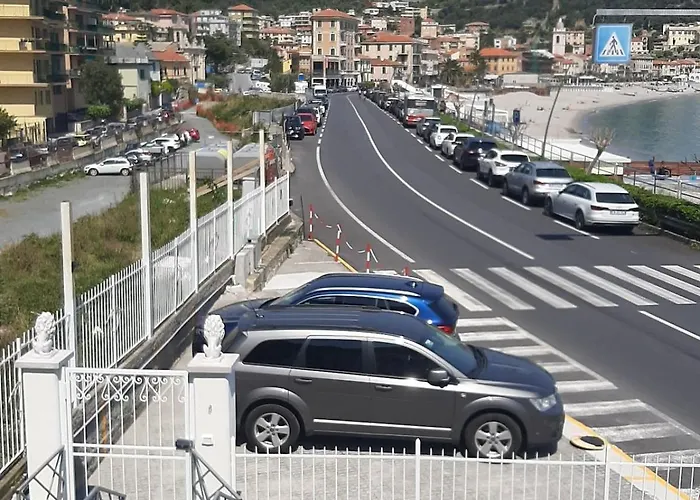 شقة Con Vista Mozzafiato Direttamente Sul Mare نولي