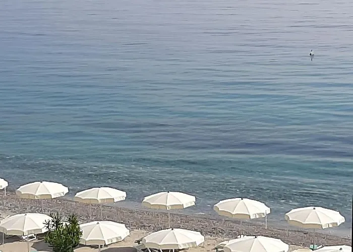 Апартаменты Con Vista Mozzafiato Direttamente Sul Mare *
